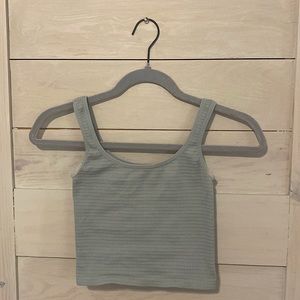 Seamless cropped tank top